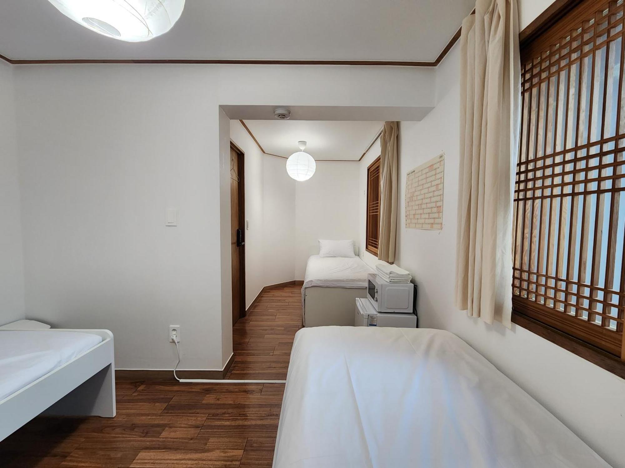 Hostel Jl In Chung-Jeong 首爾 外观 照片